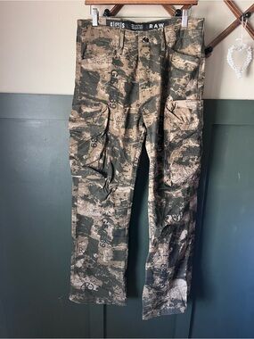 G-Star RAW Men’s Olive & Tan Camouflage Cargo Pants